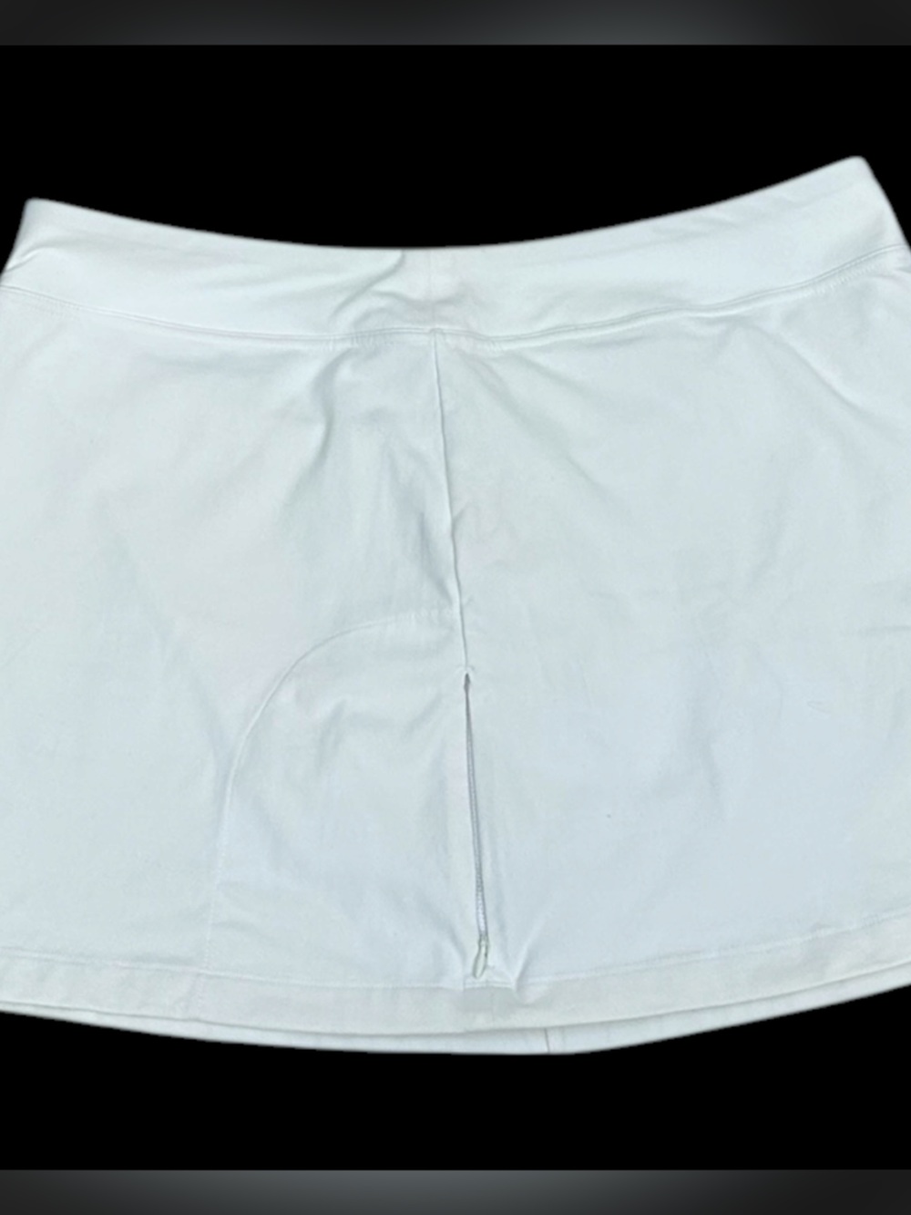 ATHLETA Women’s Mid-Rise Zipper Pocket Athletic Skort - Picture 3 of 10